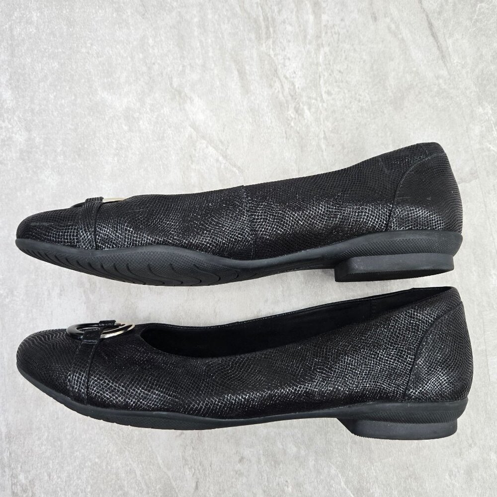 Clarks Ballet Flats Sz 10 Black Embossed Leather Comfort Dressy Ballerina Shoes - Picture 7 of 11